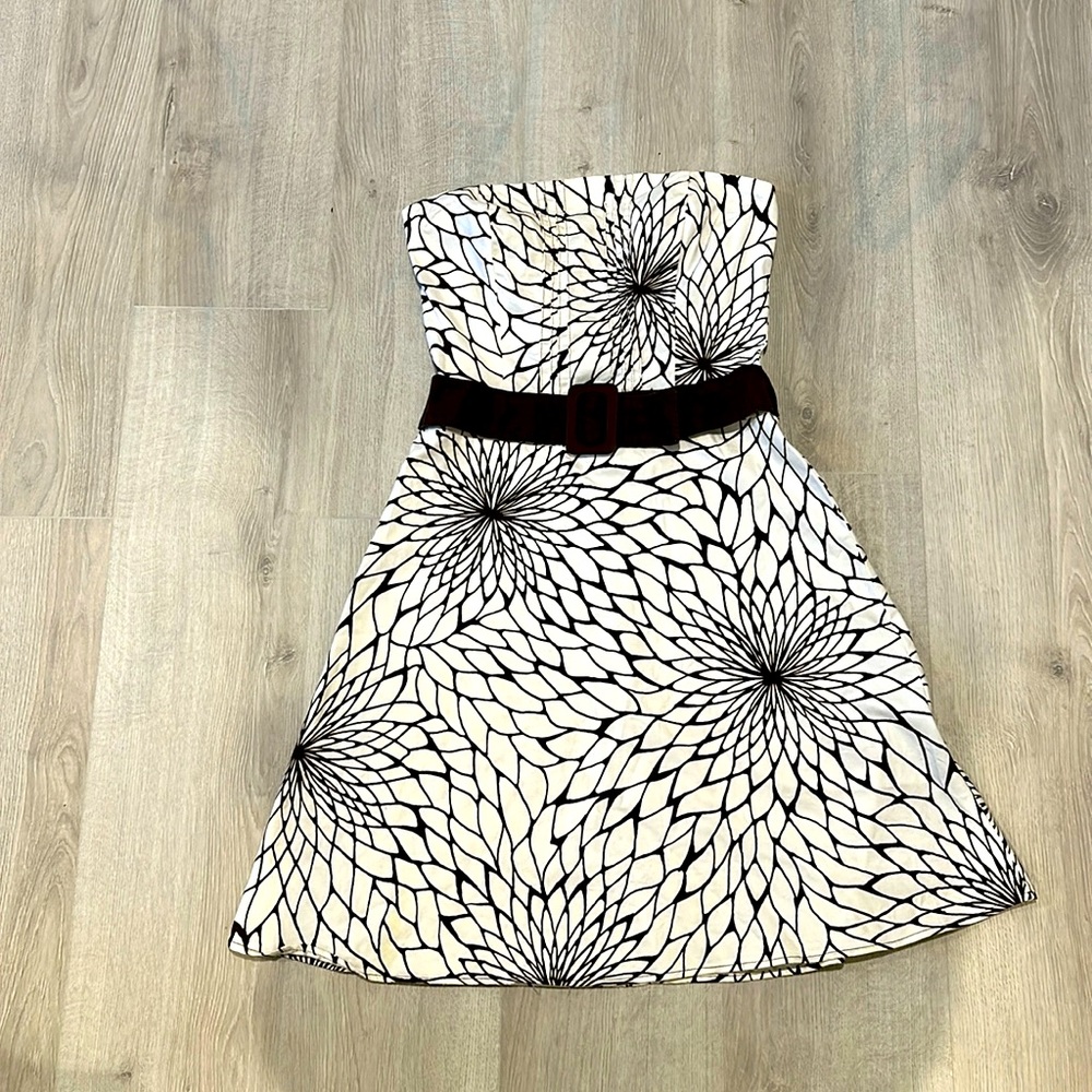 B Smart size 8 dress